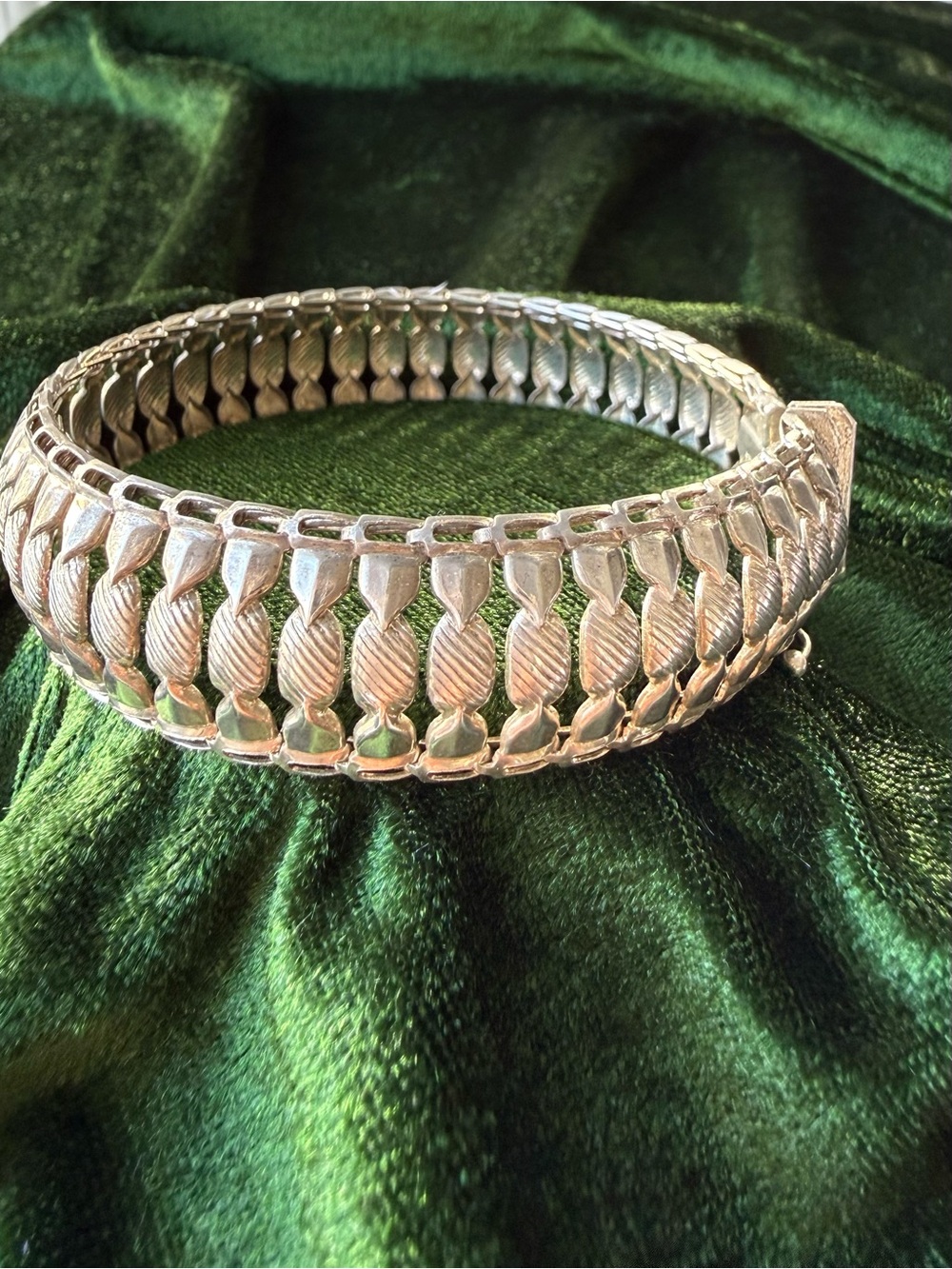 Vintage Milor Italy 925 Sterling Silver Wide Link Etruscan Bracelet 7.25"